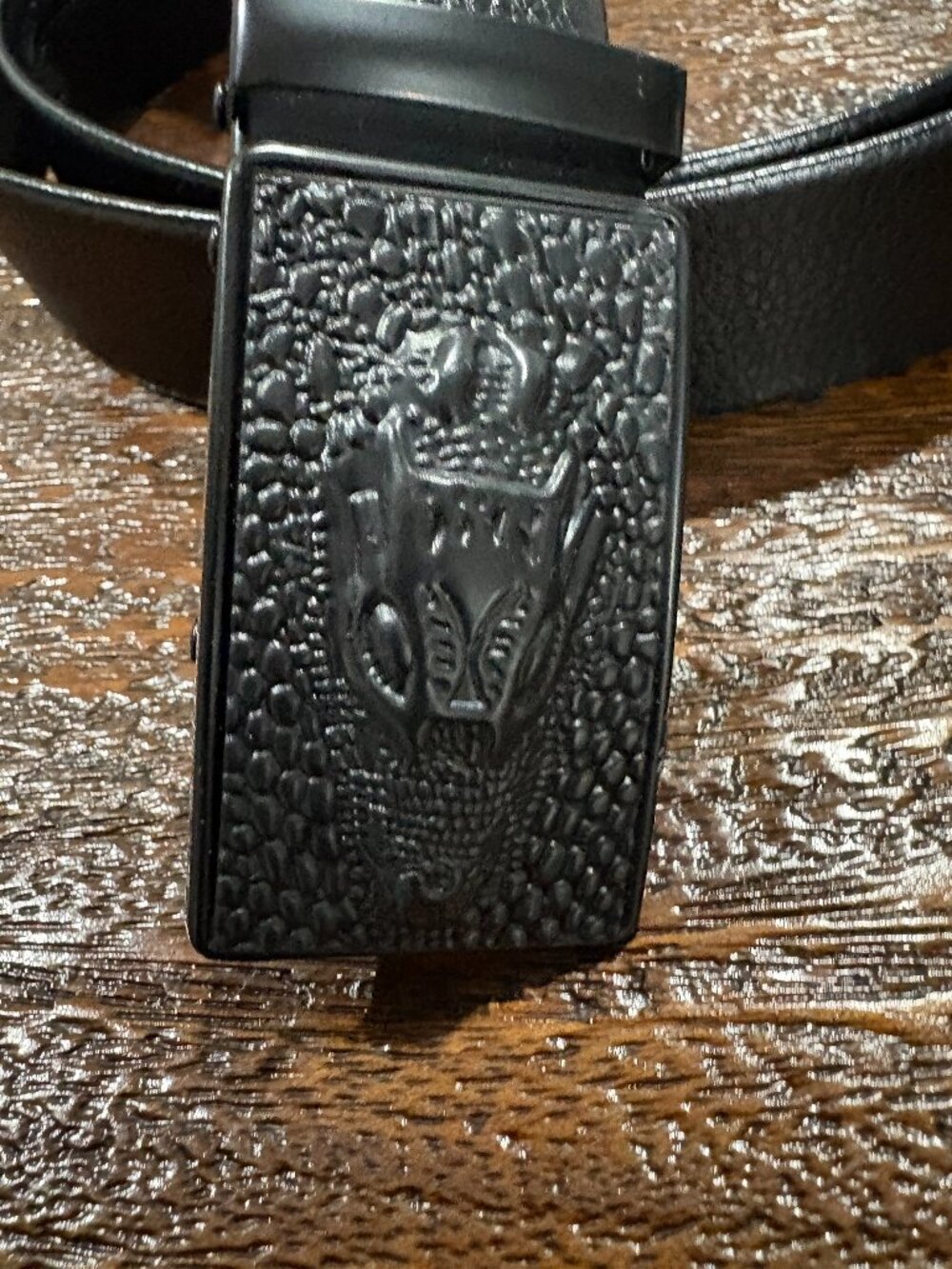 Men's Metal Alligator Head Buckle Black belt 50"  NEW